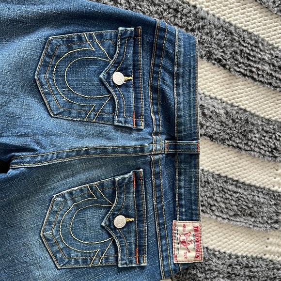 True Religion - Picture 6 of 8